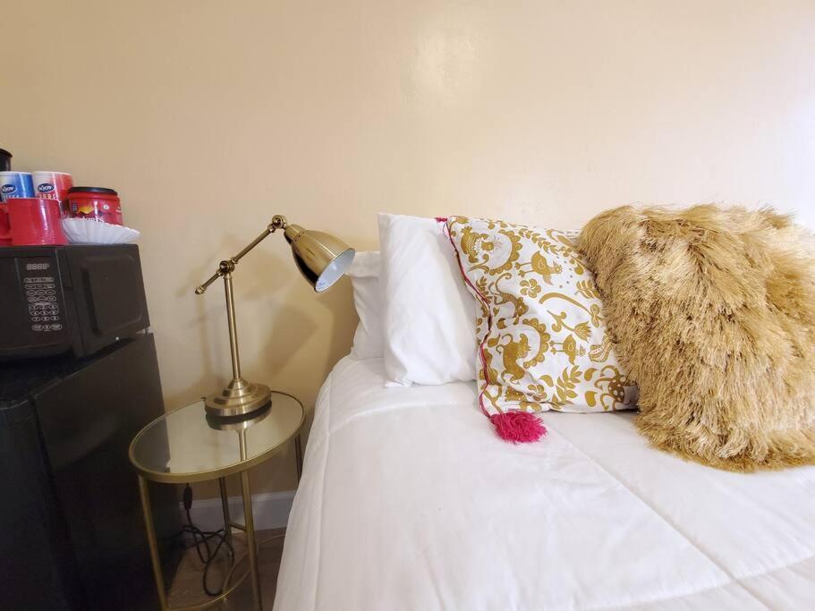 شقة Centrally Located Studio And Cozy Place Perfect For Travelers And Couples! Located In San Diego Downtown! Perfect For Your Quick Getaway! المظهر الخارجي الصورة