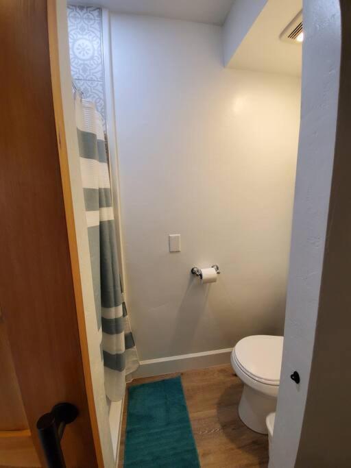شقة Centrally Located Studio And Cozy Place Perfect For Travelers And Couples! Located In San Diego Downtown! Perfect For Your Quick Getaway! المظهر الخارجي الصورة